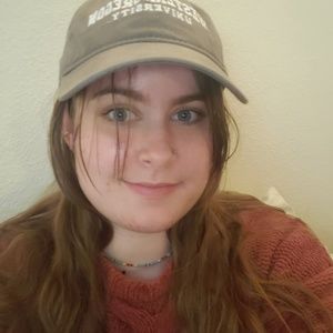 Meet your Posher, Rebecca